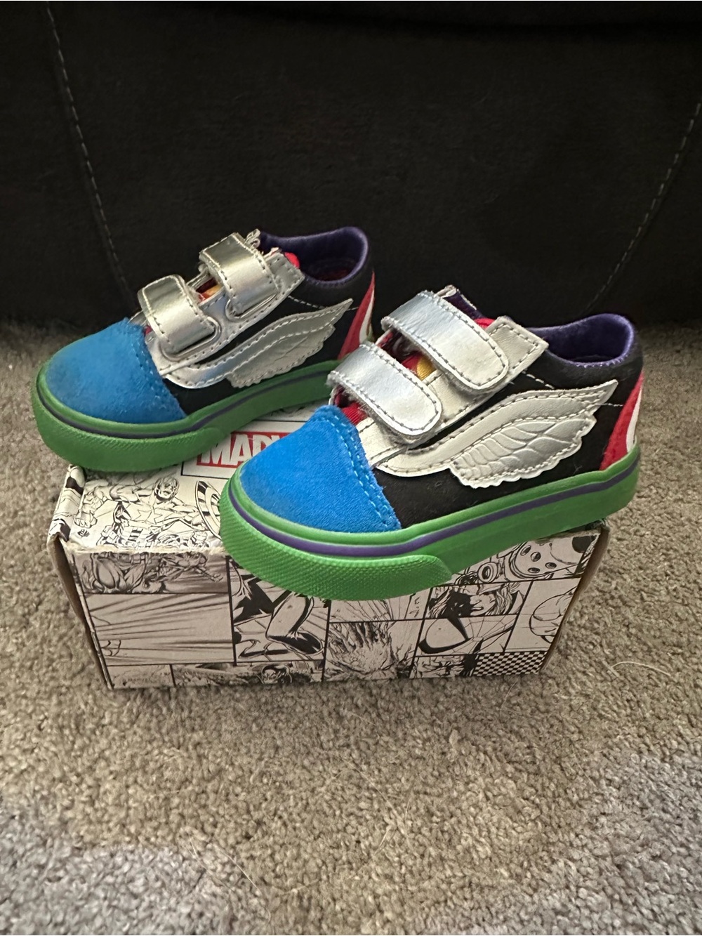 Vans Marvel Toddler Low-Top Old Skool Sneakers